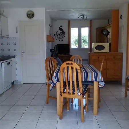 Confortable, Climatisation - 6 Pers. - Fr-1-81-750 Villa *